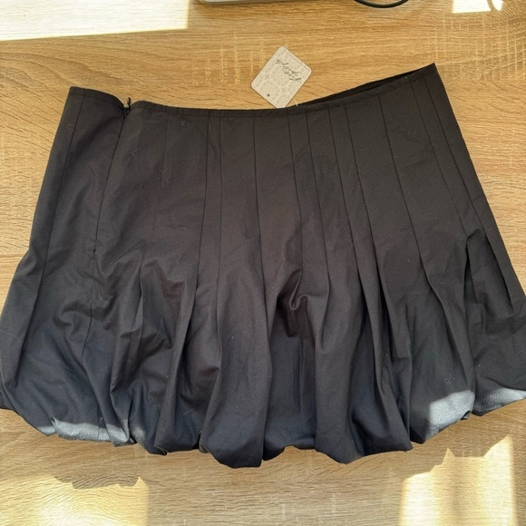 NWT Geel Cloud Mini Skirt Low Rise Bubble Black Free People Small - Picture 6 of 9